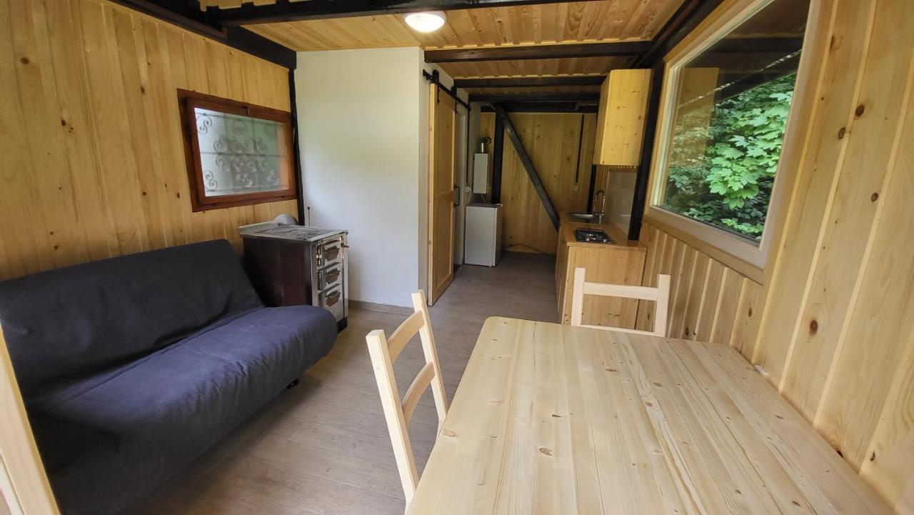 Glamping Fikfak Campsite Bled